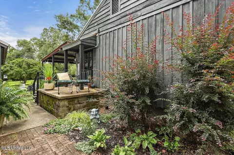 Exterior - 2308 Memorial Cir, Flora, MS 39071 photo 20 of 21