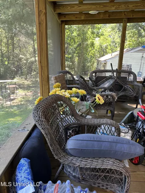 Exterior - 422 Clark Ave, Jackson, MS 39212 photo 5 of 10
