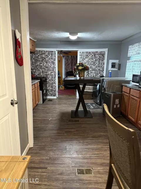 Kitchen - 422 Clark Ave, Jackson, MS 39212 photo 2 of 2
