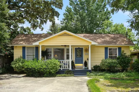 4615 Lewis St, Gulfport, MS 39501
