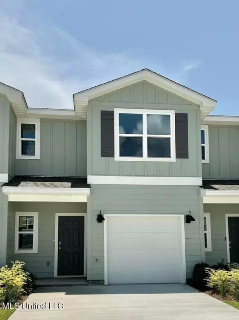 12256 Fraizer Ln #46, Gulfport, MS 39503