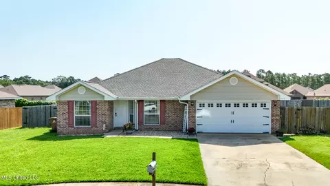 14114 Millie St, Biloxi, MS 39532