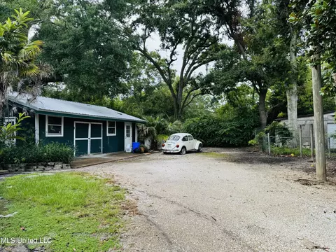 3819 Cedar St, Moss Point, MS 39563 photo 22