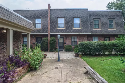 413 Kahler St #31, Gulfport, MS 39507