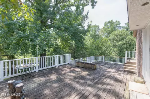 1504 Aday Rd, Nesbit, MS 38651 photo 4