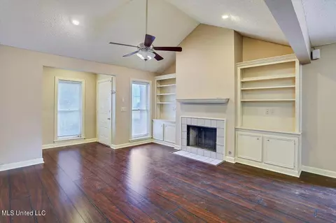 416 River Pl, Jackson, MS 39211 photo 8