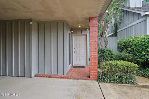 416 River Pl, Jackson, MS 39211 photo 4