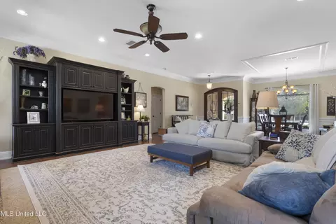 2320 Rue Maison, Biloxi, MS 39532 photo 7
