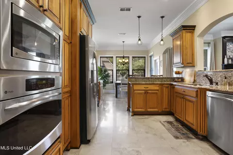 2320 Rue Maison, Biloxi, MS 39532 photo 14