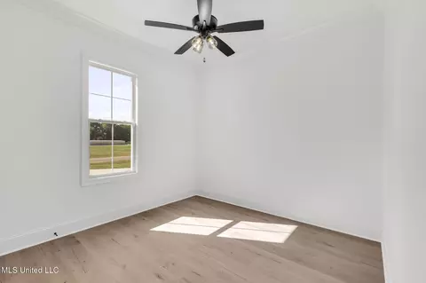 Bedroom - 227 Lizzy Ln, Brandon, MS 39047 photo 4 of 9