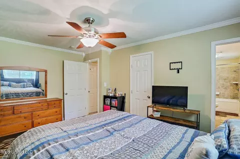 Bedroom - 365 Lynwood Ln, Jackson, MS 39206 photo 2 of 4