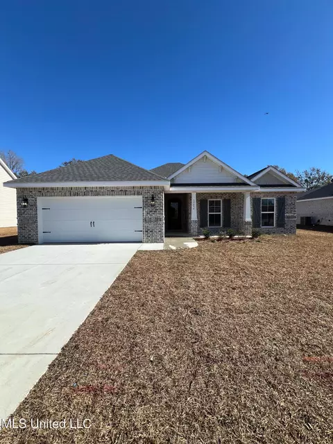 10454 Landon Meadows Dr, Gulfport, MS 39503