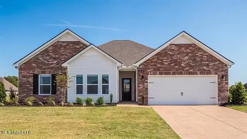 2356 Hyacinth Ln, Hernando, MS 38632