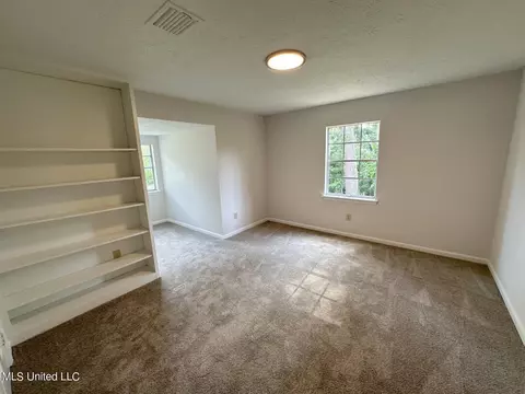 Bedroom - 710 Woodhill Rd, Jackson, MS 39206 photo 5 of 5