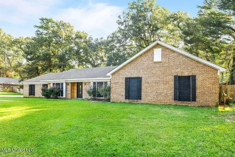 73 Glenway Pl, Brandon, MS 39042 photo 2