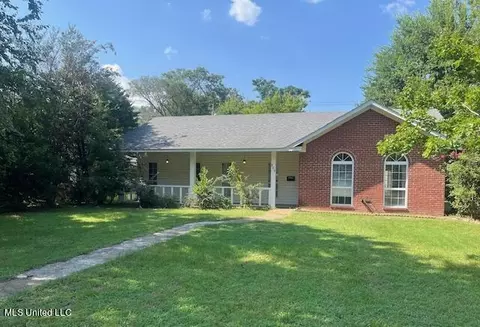806 W President Ave, Greenwood, MS 38930