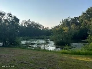 Red Oak Ext, Lucedale, MS 39452 photo 2