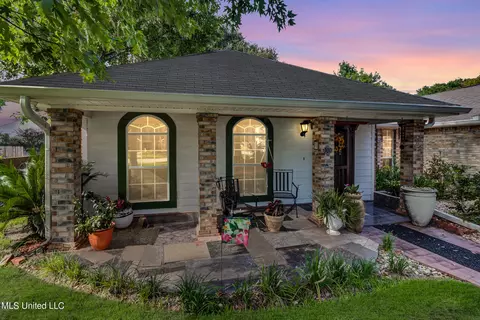 100 Maple Cv, Long Beach, MS 39560