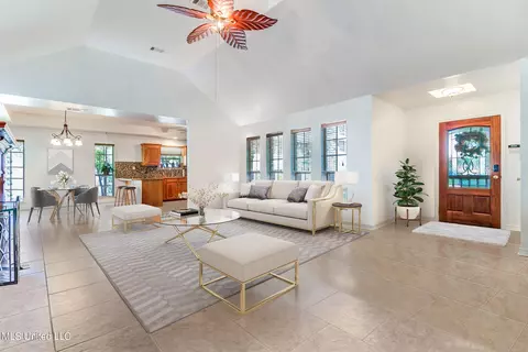 100 Maple Cv, Long Beach, MS 39560 photo 2