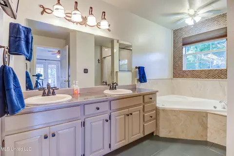 100 Maple Cv, Long Beach, MS 39560 photo 22