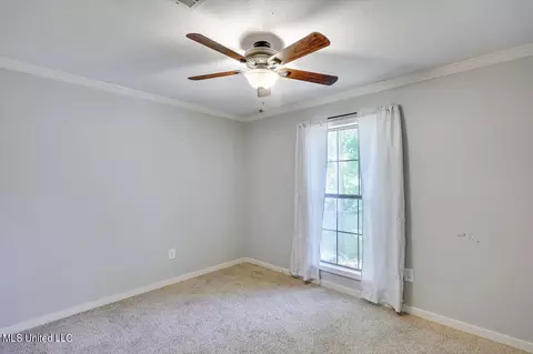 Bedroom - 300 Briars Bnd, Brandon, MS 39042 photo 3 of 4