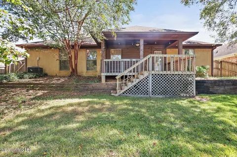 Other - 300 Briars Bnd, Brandon, MS 39042 photo 7 of 8