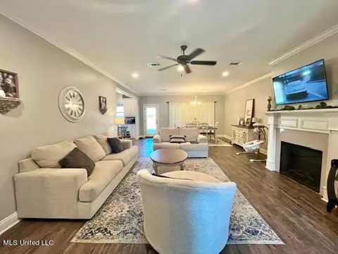 274 Trudy Ln, Florence, MS 39073 photo 5