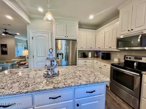 274 Trudy Ln, Florence, MS 39073 photo 15