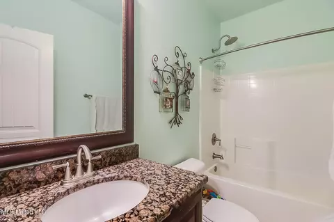 430 Tuscano Ln, Biloxi, MS 39531 photo 11