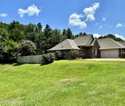 168 E Clearview Dr, Madison, MS 39110 photo 2
