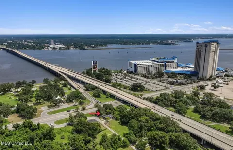 448 Diaz Ave, Biloxi, MS 39530 photo 21