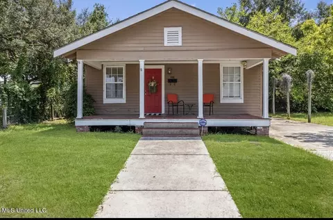 448 Diaz Ave, Biloxi, MS 39530