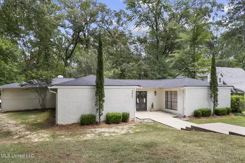 4626 E Cheryl Dr, Jackson, MS 39211
