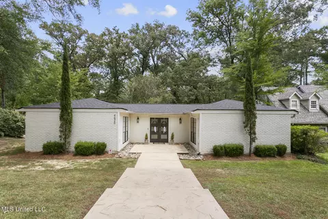 Exterior - 4626 E Cheryl Dr, Jackson, MS 39211 photo 1 of 10