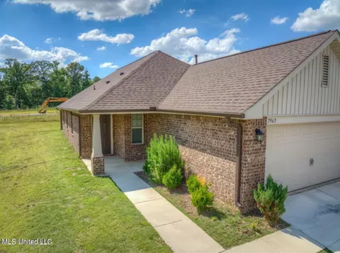 7922 Gardendale Dr, Olive Branch, MS 38654