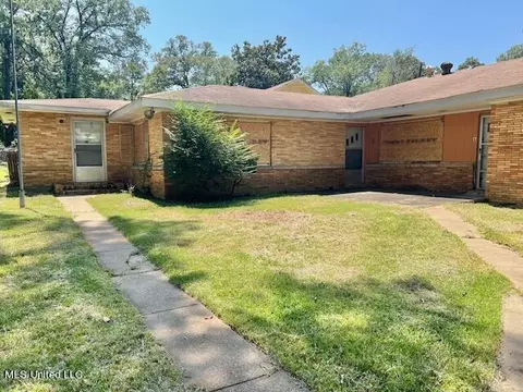 3938 Oakhill Dr, Jackson, MS 39206 photo 3