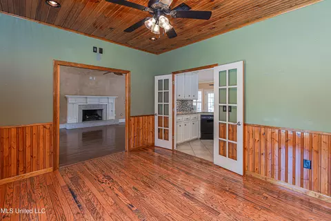 Dining - 211 Cherry Dr, Brandon, MS 39042 photo 1 of 1
