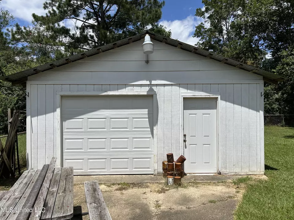 Other - 334 Savanna St, Jackson, MS 39212 photo 3 of 17