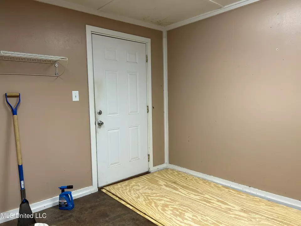 Other - 334 Savanna St, Jackson, MS 39212 photo 10 of 17
