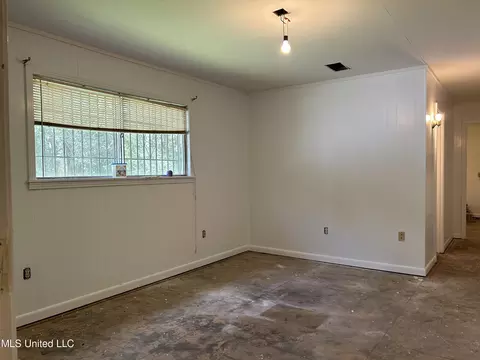 Bedroom - 334 Savanna St, Jackson, MS 39212 photo 1 of 4
