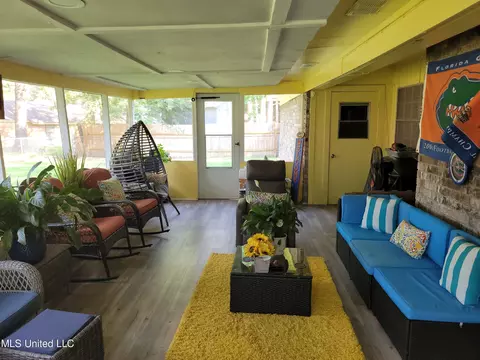 Exterior - 138 Chestnut Cv, Jackson, MS 39212 photo 2 of 5