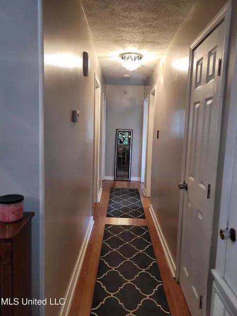 Entry Way - 138 Chestnut Cv, Jackson, MS 39212 photo 2 of 2