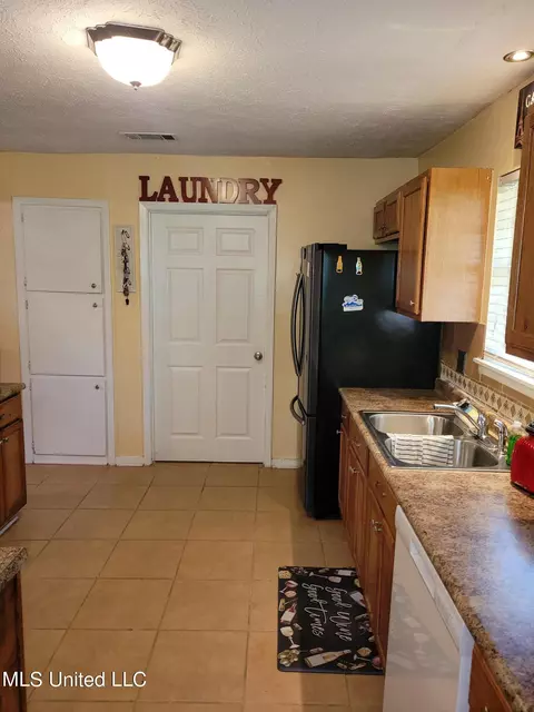 Other - 138 Chestnut Cv, Jackson, MS 39212 photo 3 of 4
