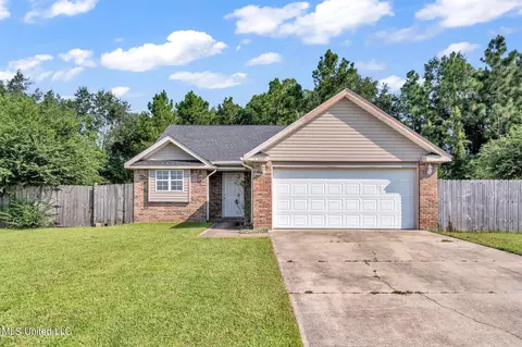 12088 Harmony Cir, Gulfport, MS 39503