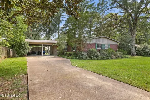 Exterior - 918 Post Rd, Clinton, MS 39056 photo 2 of 7