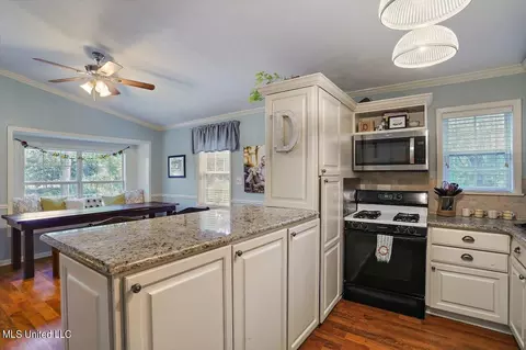 Kitchen - 918 Post Rd, Clinton, MS 39056 photo 2 of 2