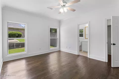 Bedroom - 818 Beaumont Dr, Madison, MS 39110 photo 1 of 4