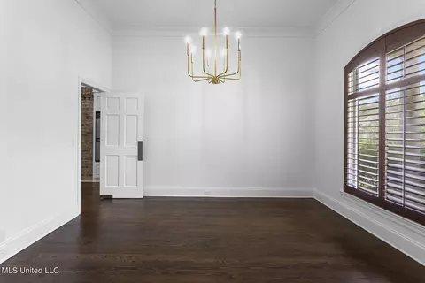 Other - 818 Beaumont Dr, Madison, MS 39110 photo 2 of 11