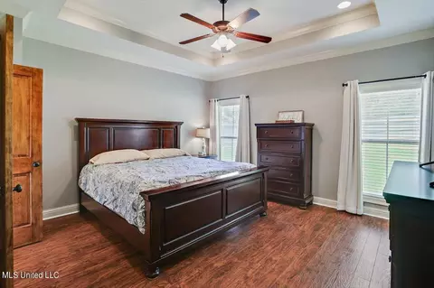 Bedroom - 123 Meadowcreek Dr, Brandon, MS 39042 photo 1 of 4