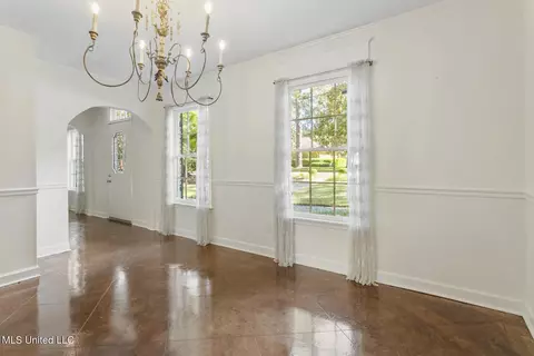 Other - 5155 Kaywood Dr, Jackson, MS 39211 photo 2 of 5